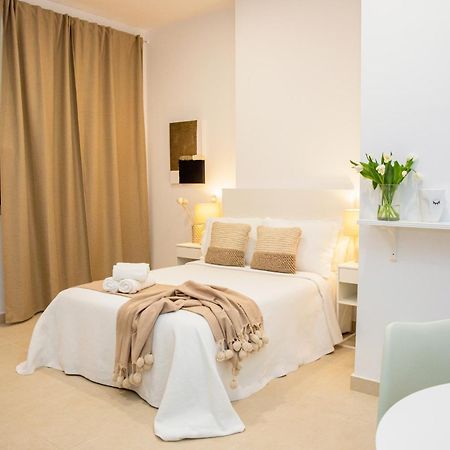 Apartamentos La Tahona 카디스 외부 사진