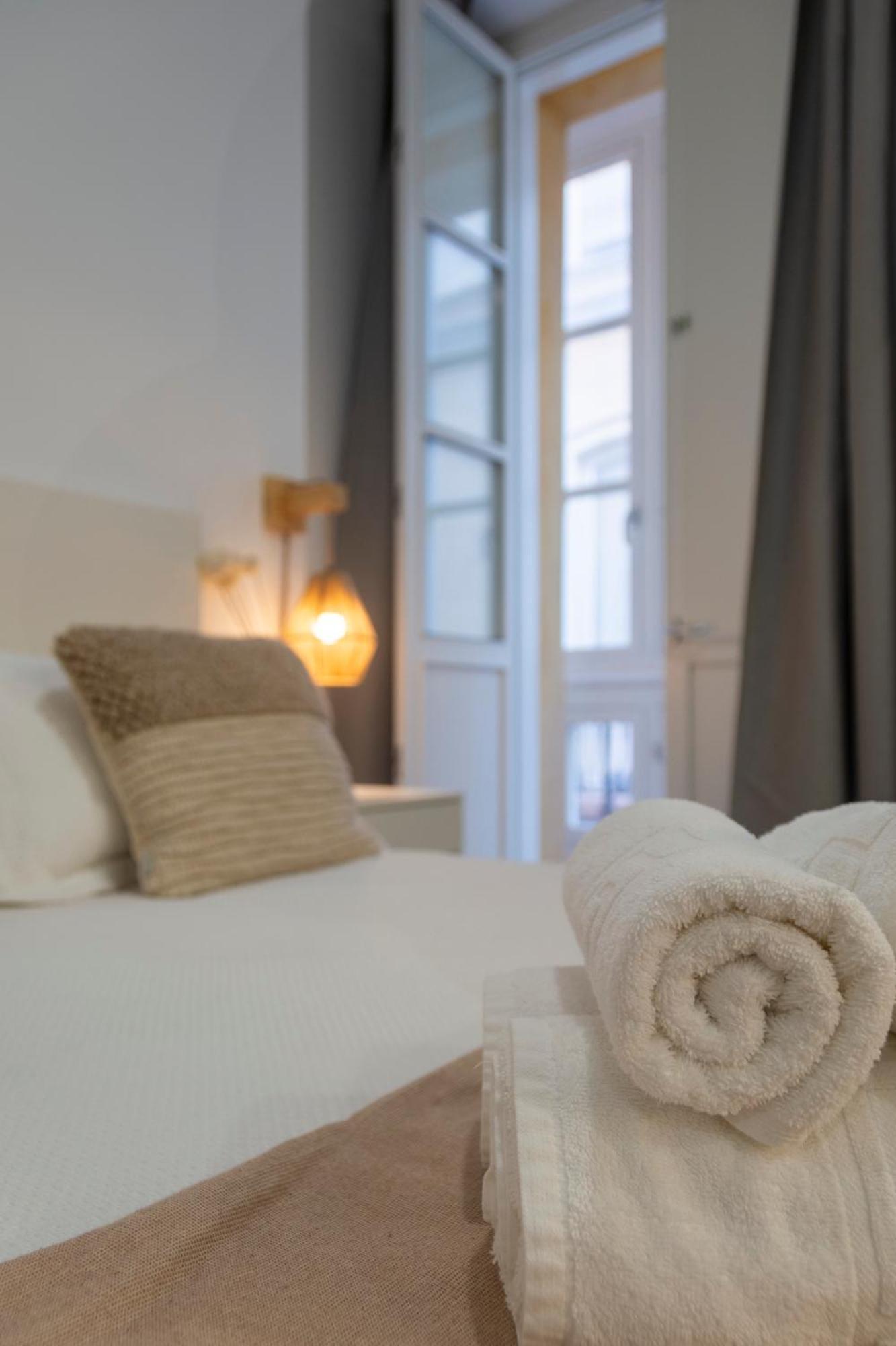 Apartamentos La Tahona 카디스 외부 사진