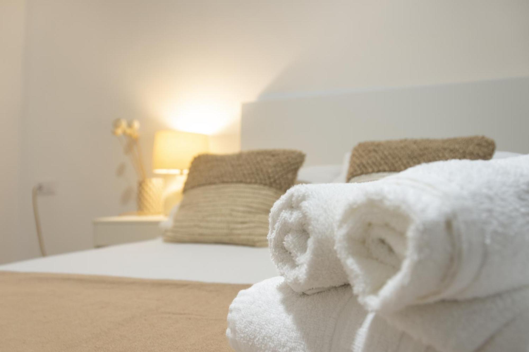 Apartamentos La Tahona 카디스 외부 사진