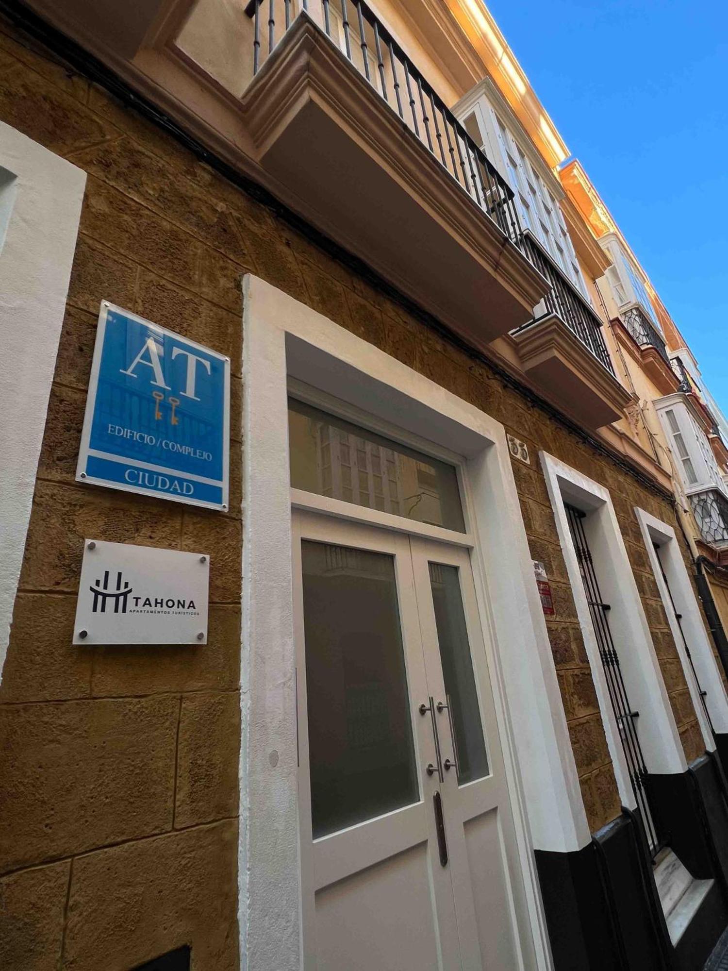 Apartamentos La Tahona 카디스 외부 사진