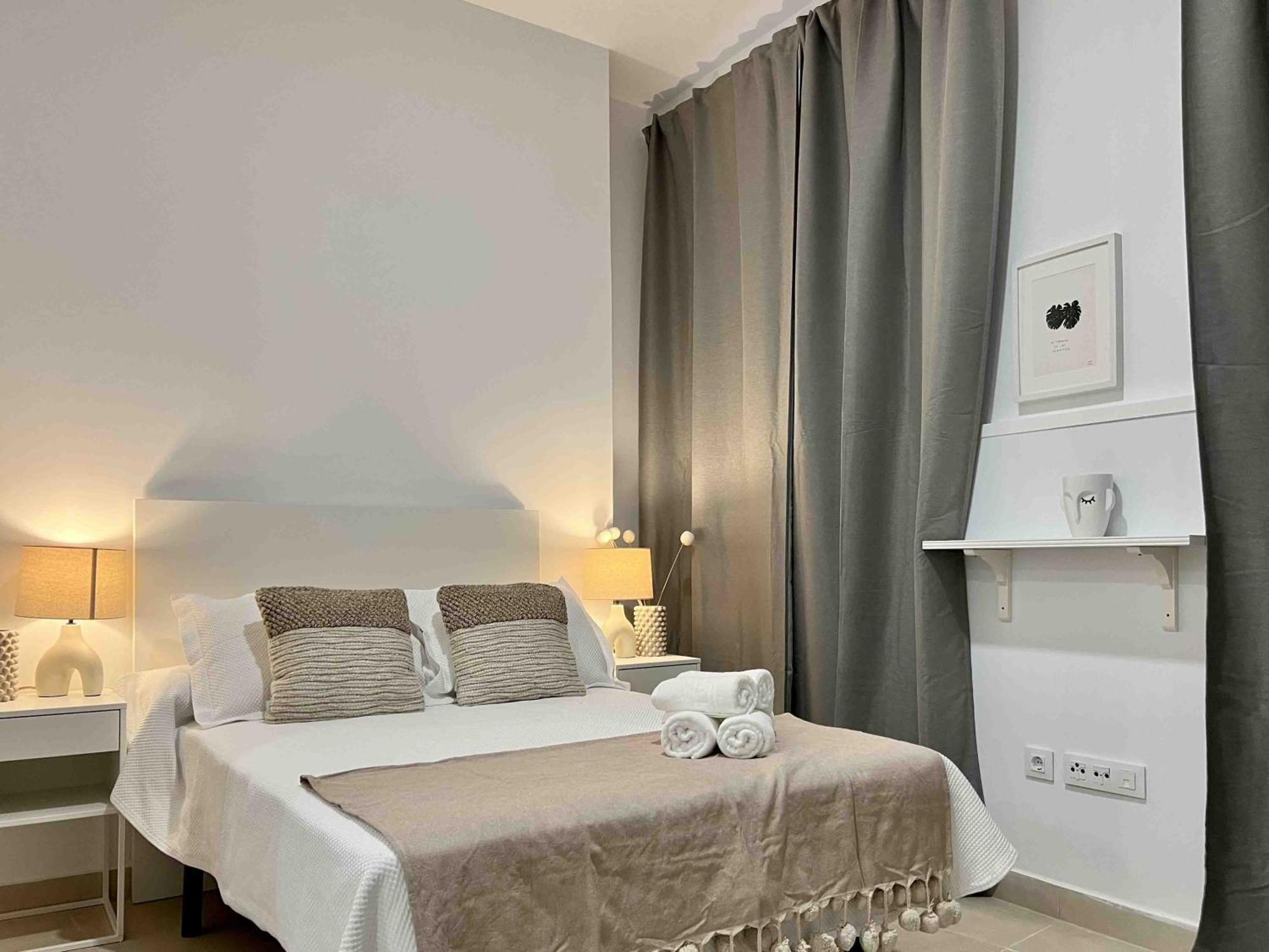 Apartamentos La Tahona 카디스 외부 사진