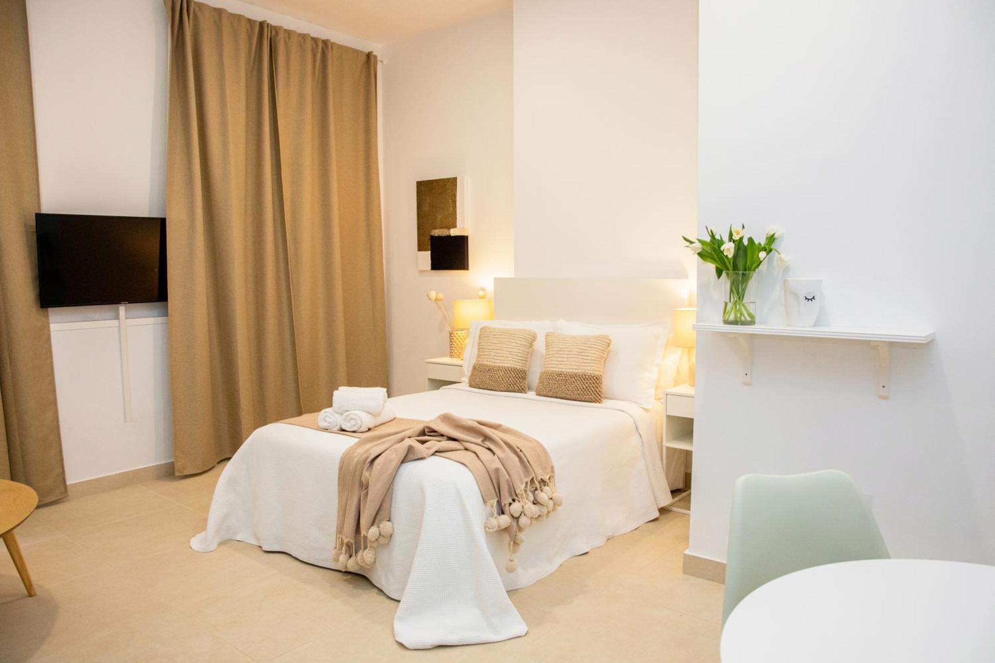 Apartamentos La Tahona 카디스 외부 사진